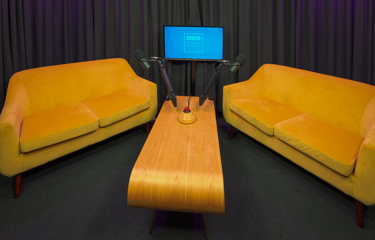 PODCAST AND VODCAST STUDIO