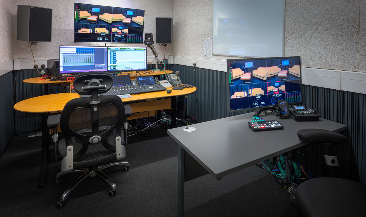 Podcast & Vodcast Studio Control Room
